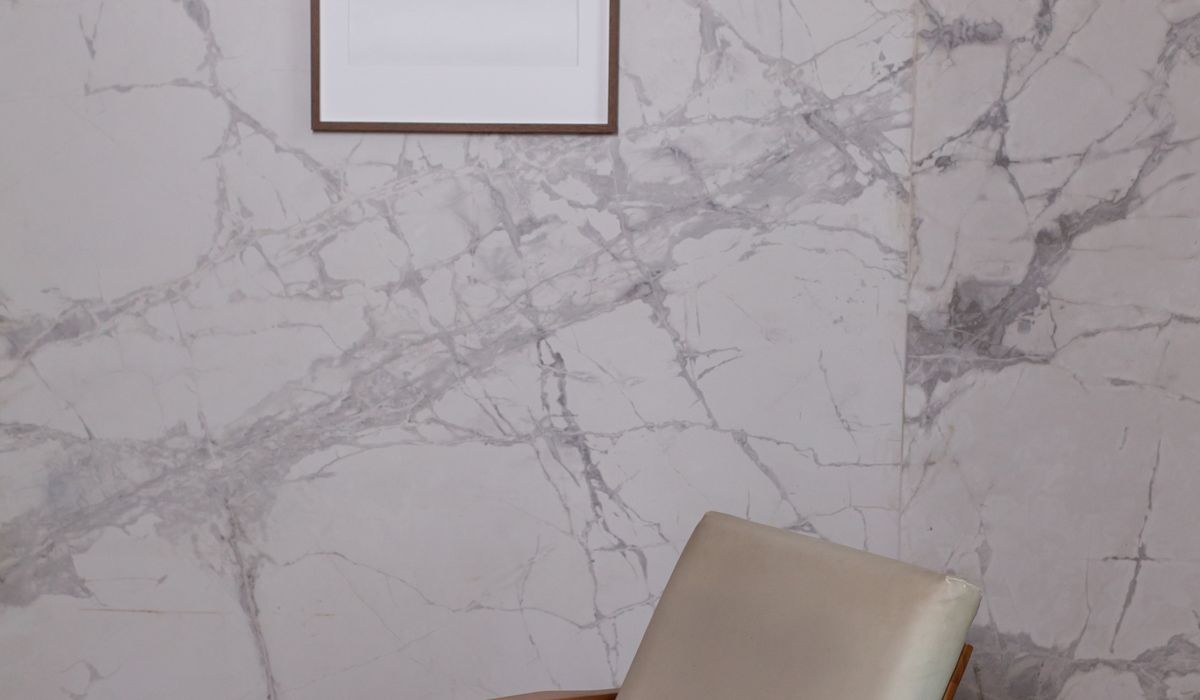 How to Layer Textures for a Tactile Autumn Interior